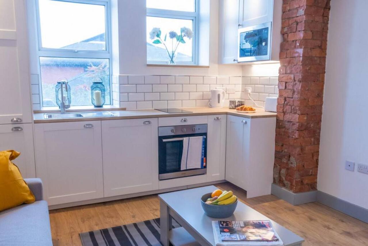Pillo Rooms Serviced Apartments - Salford Manchester Esterno foto
