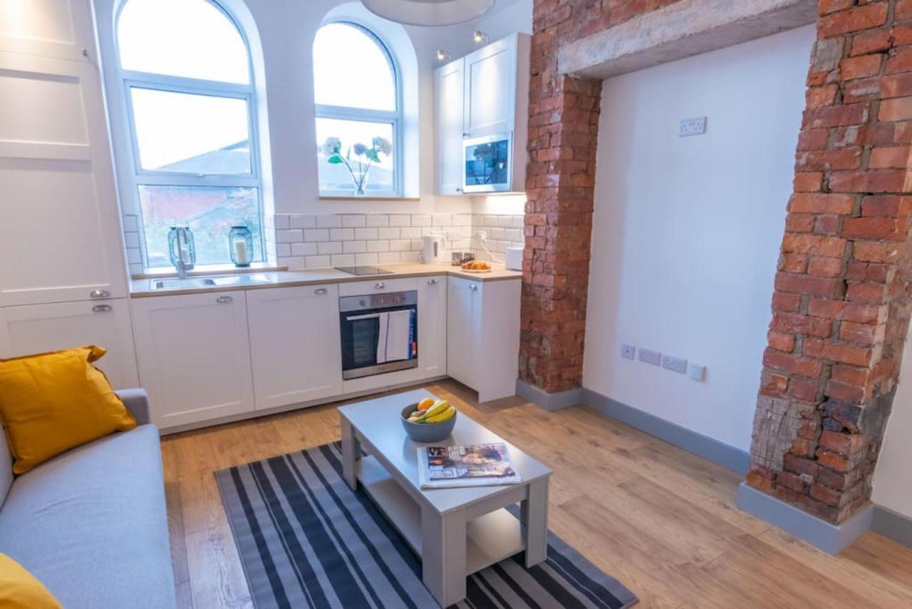 Pillo Rooms Serviced Apartments - Salford Manchester Esterno foto