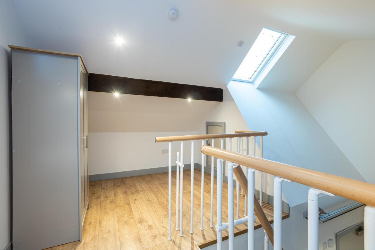 Pillo Rooms Serviced Apartments - Salford Manchester Esterno foto