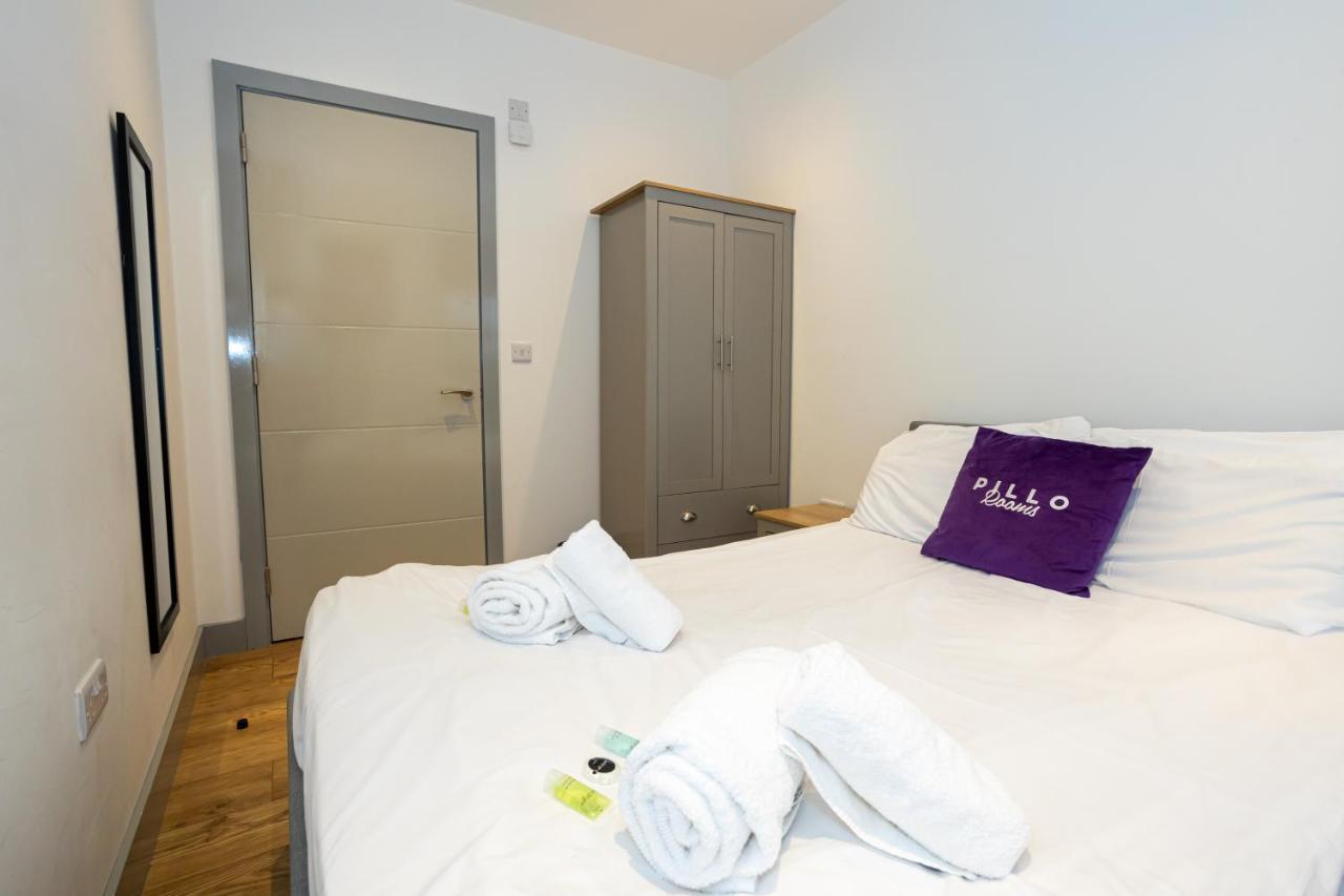 Pillo Rooms Serviced Apartments - Salford Manchester Esterno foto
