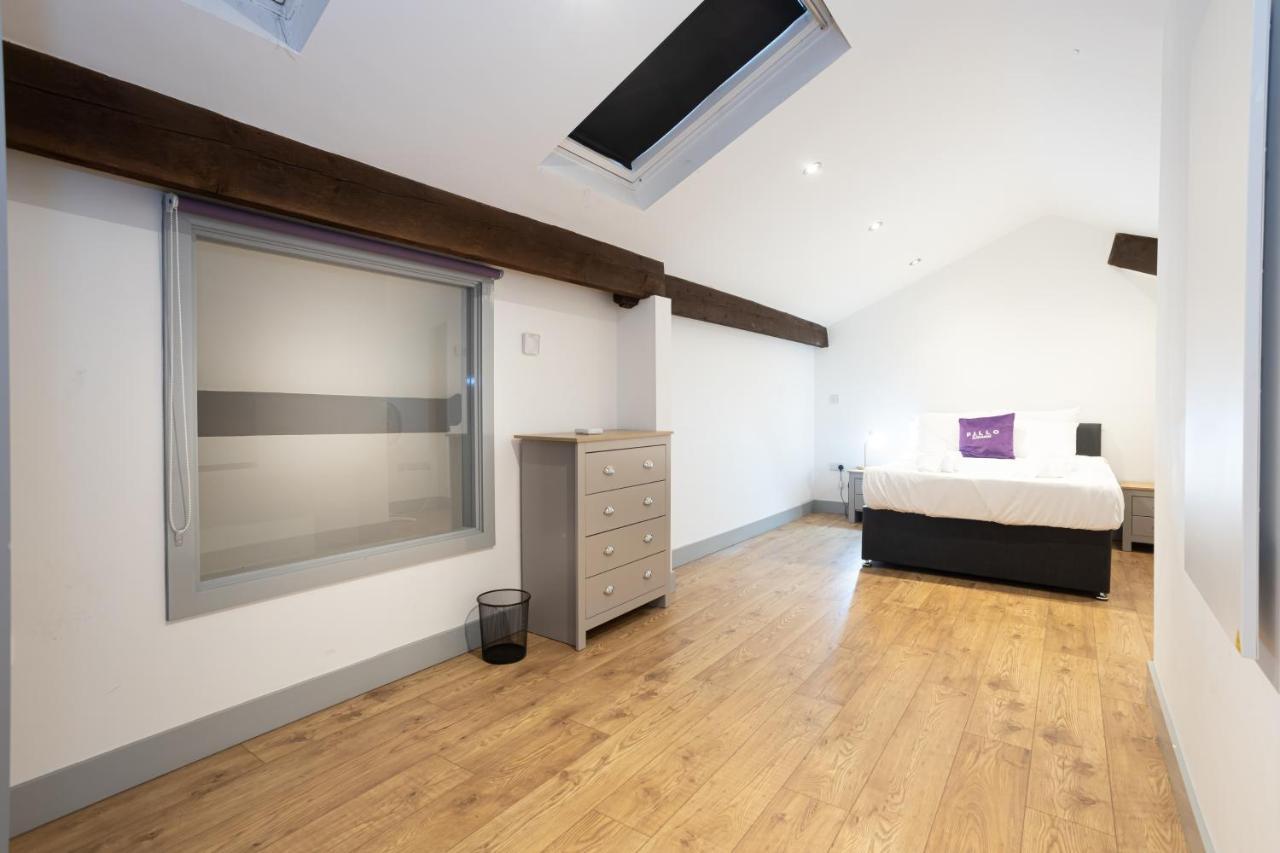 Pillo Rooms Serviced Apartments - Salford Manchester Esterno foto