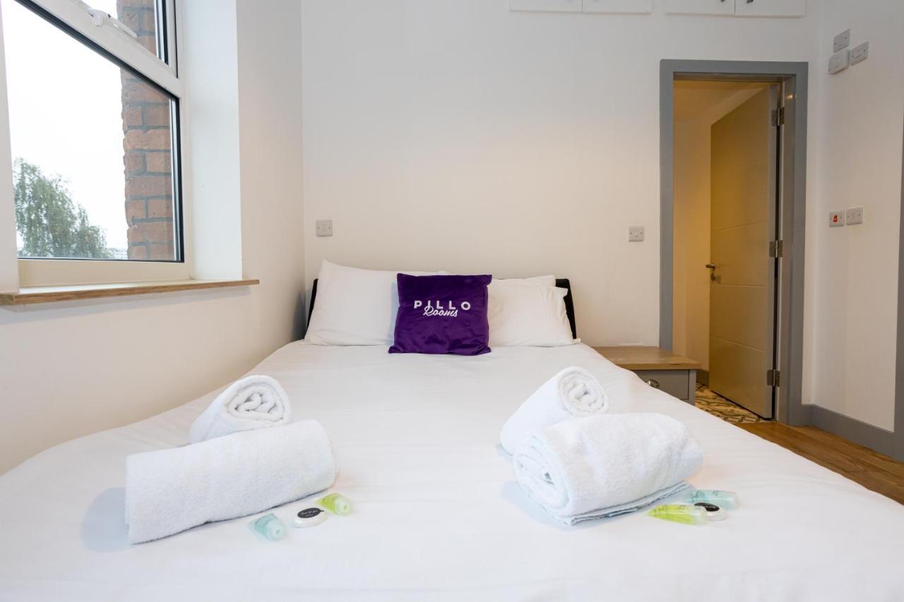 Pillo Rooms Serviced Apartments - Salford Manchester Esterno foto