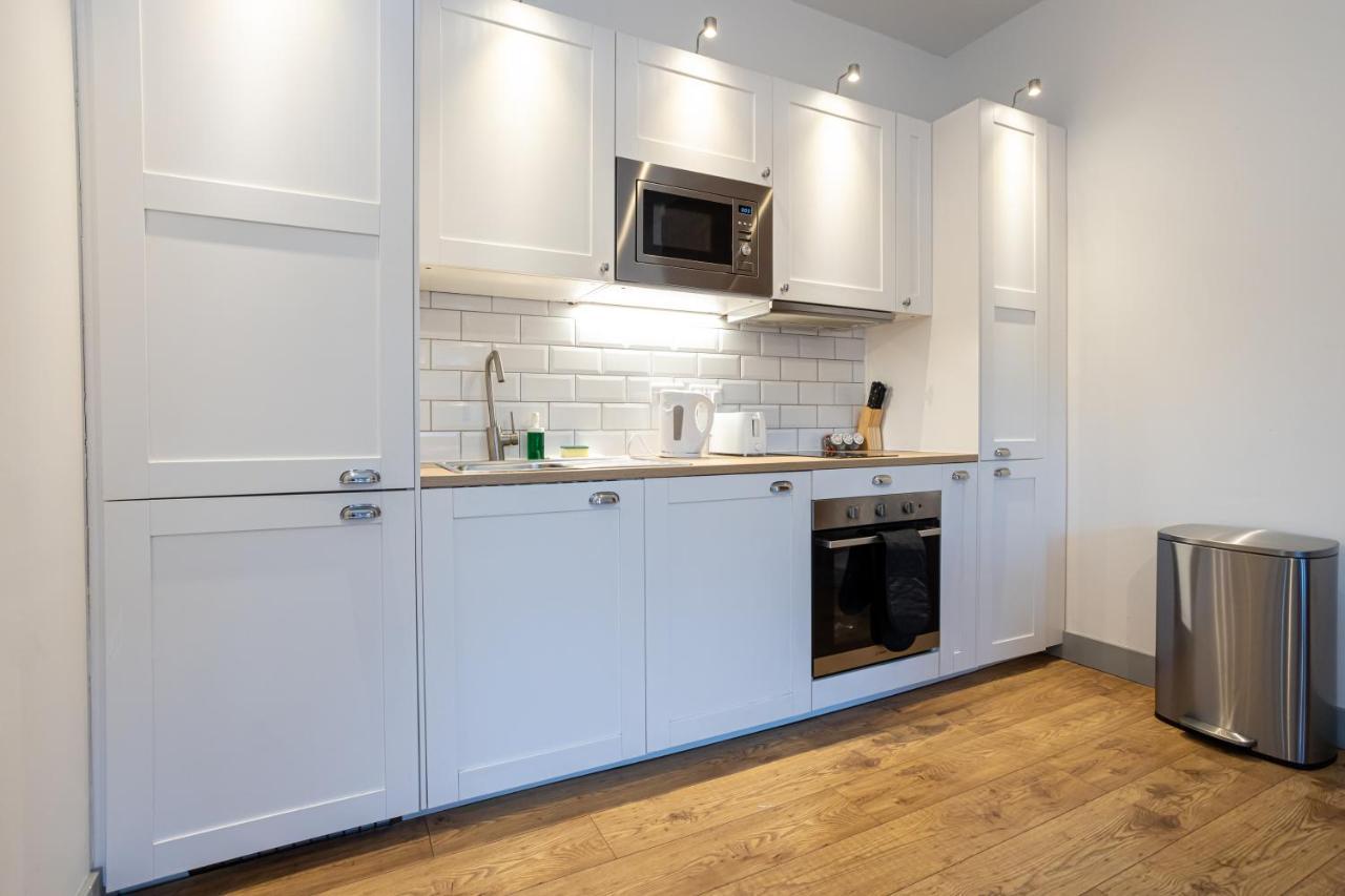 Pillo Rooms Serviced Apartments - Salford Manchester Esterno foto
