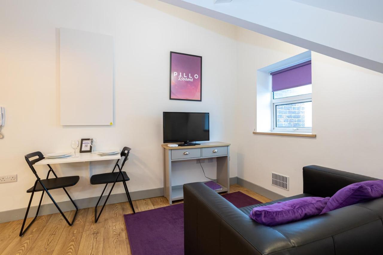 Pillo Rooms Serviced Apartments - Salford Manchester Esterno foto