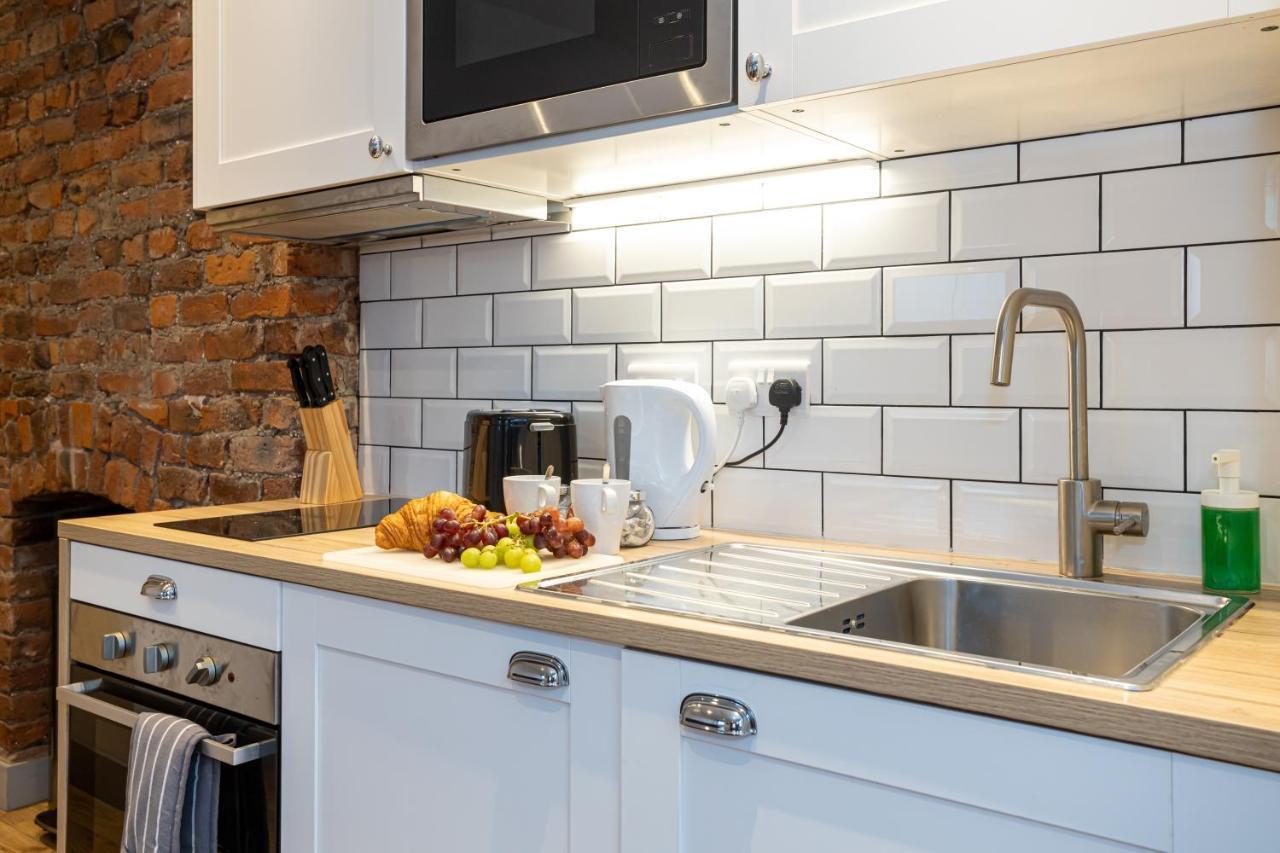 Pillo Rooms Serviced Apartments - Salford Manchester Esterno foto