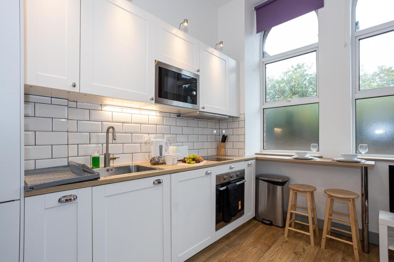 Pillo Rooms Serviced Apartments - Salford Manchester Esterno foto