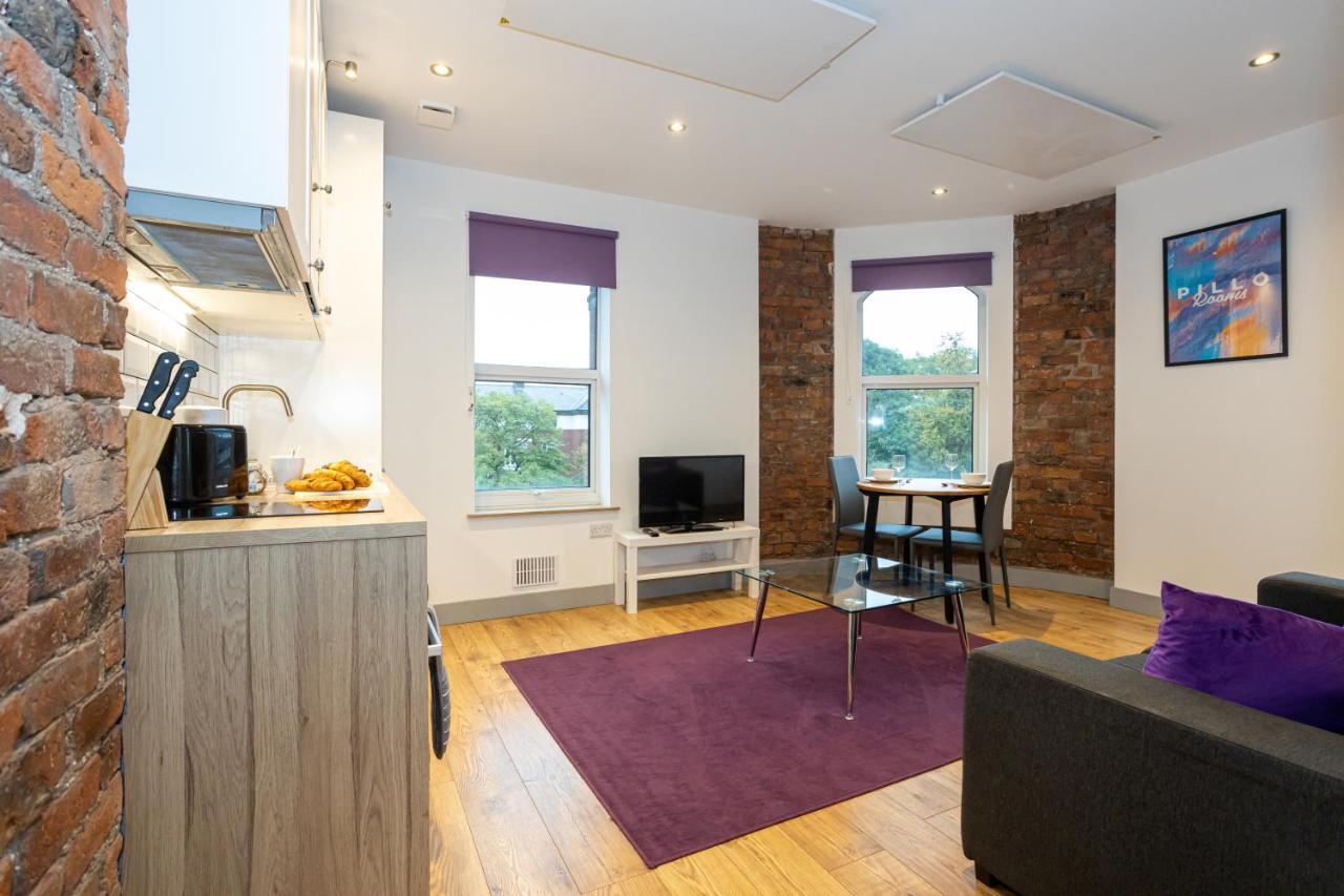 Pillo Rooms Serviced Apartments - Salford Manchester Esterno foto