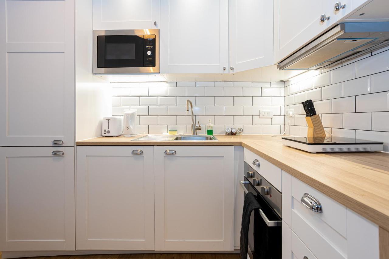 Pillo Rooms Serviced Apartments - Salford Manchester Esterno foto